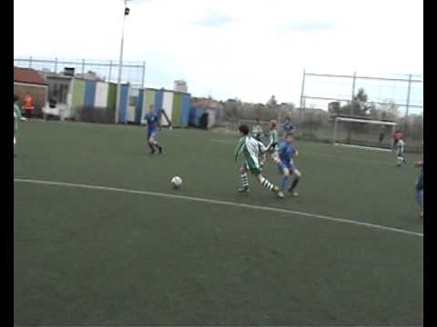 AFK Slavoj Podolí Praha - SKS MŽ B šance 1 poločas.avi