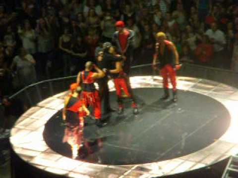 JLS - Eyes Wide Shut ft. Miranda (LIVE) - Sport Relief Concert 2012