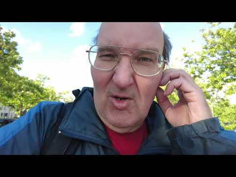 MongoTV_8956 - MIN GÅTUR - Del 3 - Cykler Til LIDL FREDAG AFTEN - Sælger Tomme Flasker - Køber SLIK