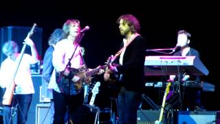 The Straits - Portobello Belle (23.10.2012, Crocus City Hall, Moscow, Russia)