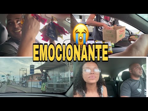 COMPRAMOS TUDO DO VENDEDOR DE RUA |A REAÇÃO DELE EMOCIONANTE 🙏❤️#flaviaecarlos