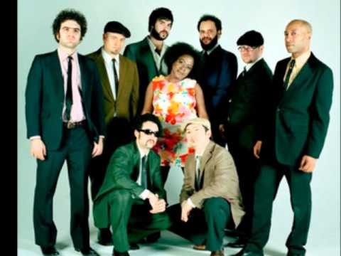 Sharon Jones and the Dap-Kings - How Long Do I Have To Wait For You (Ticklah Remix)