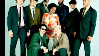 Sharon Jones and the Dap-Kings - How Long Do I Have To Wait For You (Ticklah Remix)