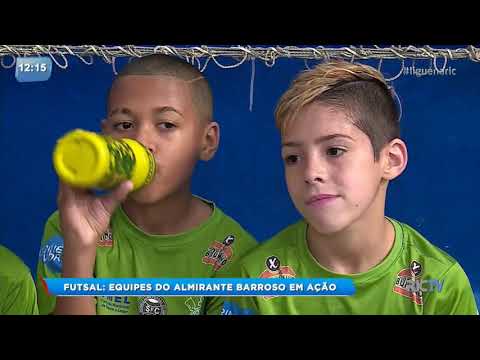 Equipes de futsal do Almirante Barroso em ação