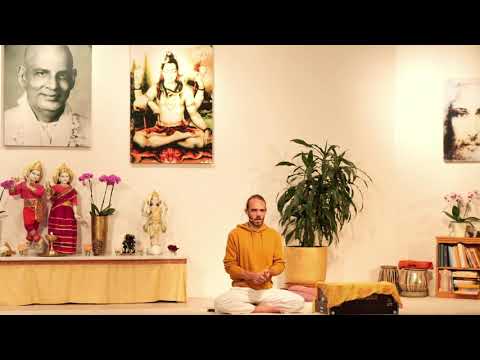 Fortgeschrittenes Pranayama mit Raphael - Yoga Vidya - Live 6:00 - 27.07.2021