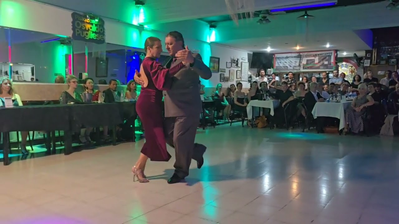 Video thumbnail for SANDRA MESSINA & RICARDO CALVO || Si sos Brujo (Osvaldo Pugliese)