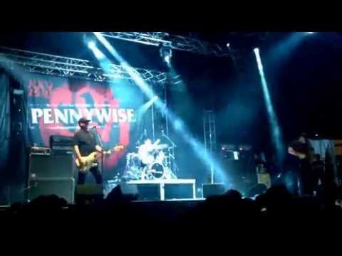 My Own Way - Pennywise @Festivent, Lévis, Qc - 2015-08-02
