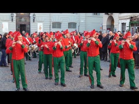 Pifferi e tamburi di Ivrea - Carnevale Ivrea 2015