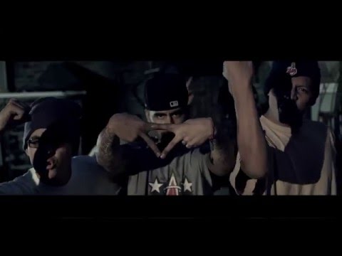 La Coneccion Real - Micro en Mano VideoClip