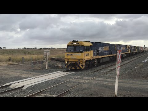 6PM6 Pacific National freight with NR15 NR96 NR47 at Gheringhap 4/1/2021