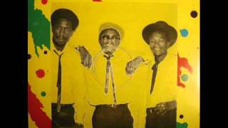 Black Crucial - Mr. Joe Dub