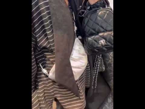 羊絨披肩式條紋長袖t恤