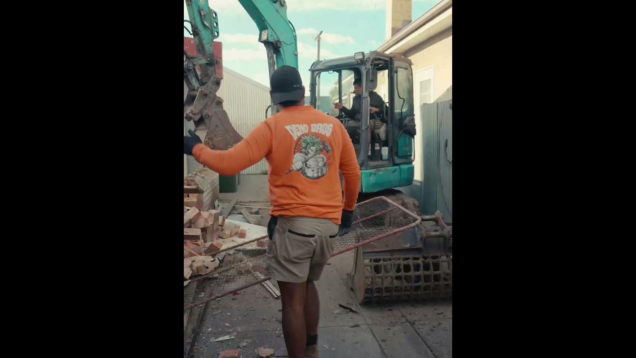 Demo Bros Short 1
