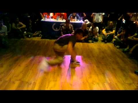 Visual Assault vs. F.A.M. (pt.2) - World of Dance Toronto 2011