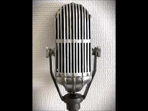 1940's era AMERICAN D9AT Dynamic dual-element Microphone w/desk stand & cable image 12
