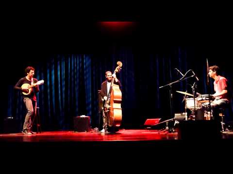 Hamilton de Holanda Trio (7/2013) 11