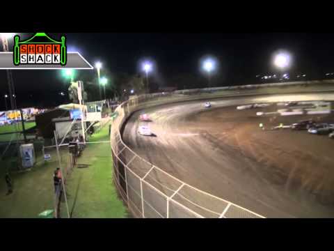 Super Sedans - Heat 4 - Ian Boettcher - Toowoomba Speedbowl - 26.10.13