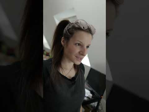 Uwe and Uschi from the 90s 🙌🤣 #satire #90s #shorts