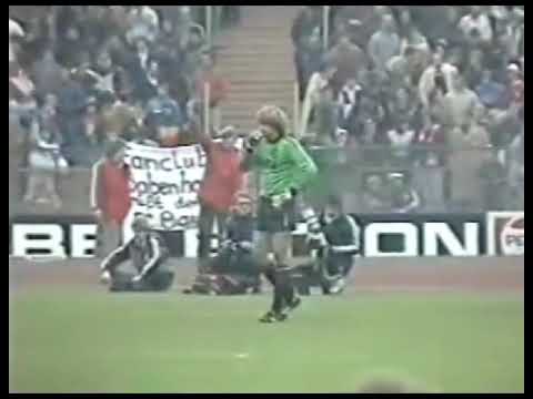 Karl Heinz Rummenigge (Bayern Munique) - 27/11/1982 - Bayern Munique 3x0 Borussia Dortmund - 2 gols