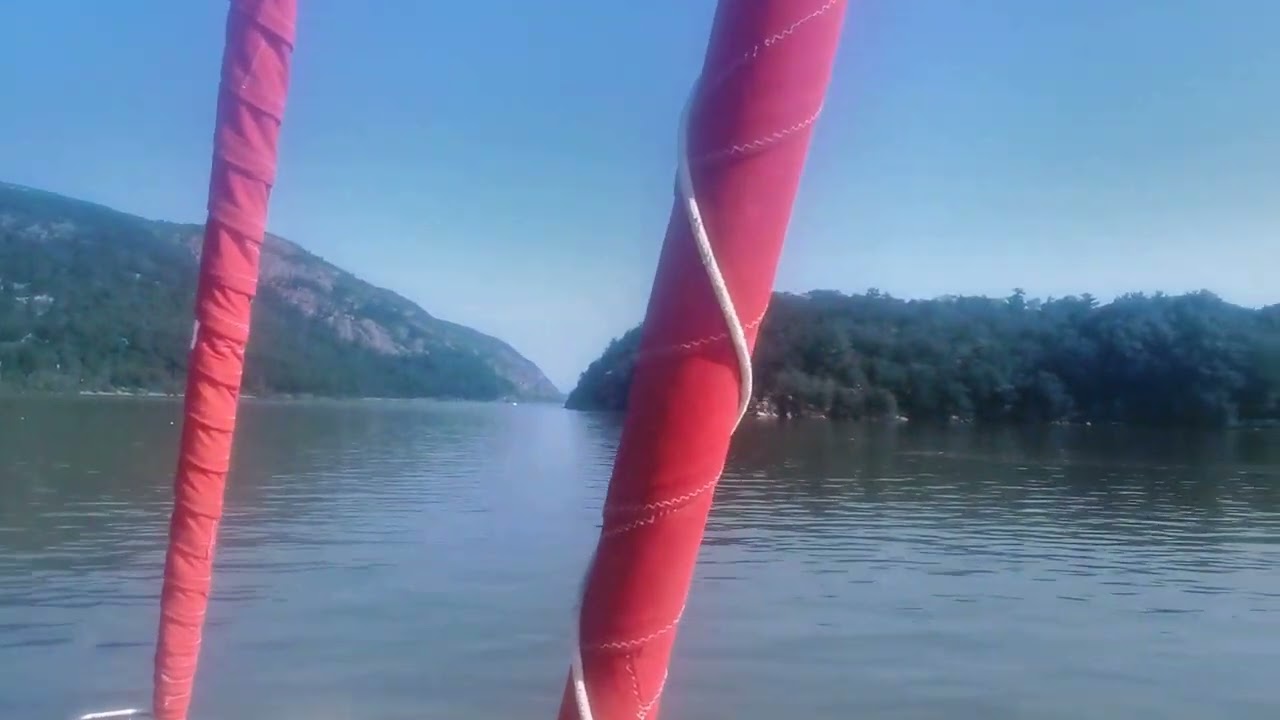 79 Leaving New York 🗽 and sailing up the Hudson River ⛵