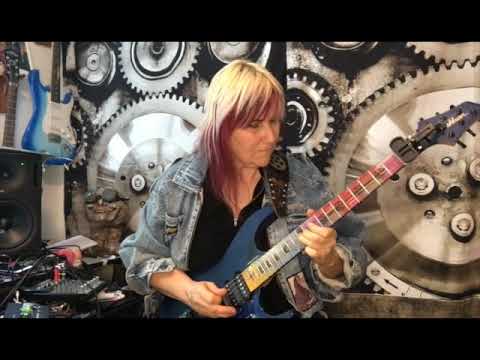 Got Whammy bar? GuitarCloudSymposium.com instructor Jennifer Batten will show you how.