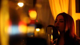 "Do That For You" Lizzy Loeb ft Giulio Carmassi (peluso p67 - germanium mic pre)