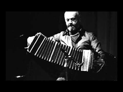 Astor Piazzolla - Bandoneón