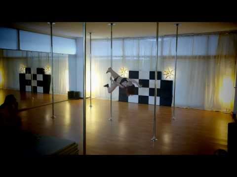 07.Thess Pole Art Show 11 - Elena's Solo (Alicia Keys - Fallin)