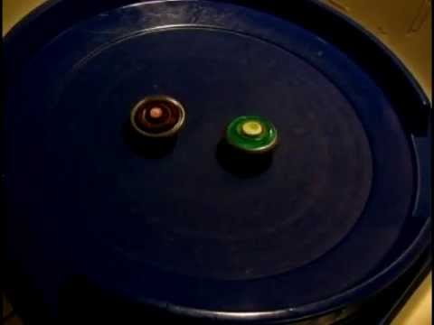 Beyblade Metal Fusion Rock Leone 145WB vs Storm Aries 125S