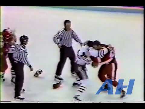 NHL Feb. 22, 1992 Detroit Red Wings v Chicago Blackhawks (R) Brad Marsh v Mike Peluso