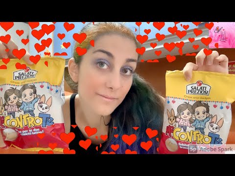 Apro le nuove patatine dei Me contro Te!Mi sono accorta ora che c’è scritto che se ne trovano 2 di..