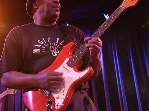 Magic Slim & The Teardrops - I Don't Believe You Baby (Live)