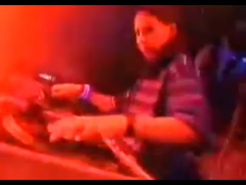 Sonz Of A Loop Da Loop Era aka Danny Breaks performance of Bust Dat Groove Live PA at Universe Rave
