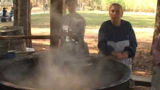 preview picture of video 'Annual Cane Boil at Morningside Nature Center'