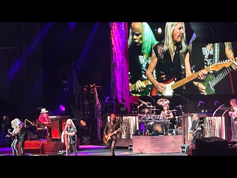 (New) Lynyrd Skynyrd | First 20 Minutes! | Jacksonville,FL | November 8th, 2025 | Red, White, & Blue