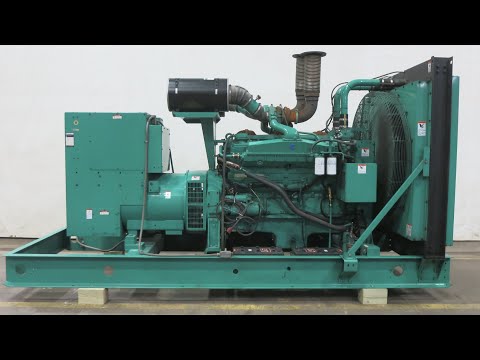 Cummins DFGB 600 kW diesel generator VTA28-G5 engine, 636 Hrs, Yr 2000 - CSDG # 3585