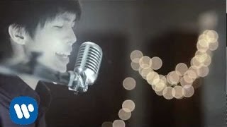 Never The Strangers - Alive (Official Music Video)