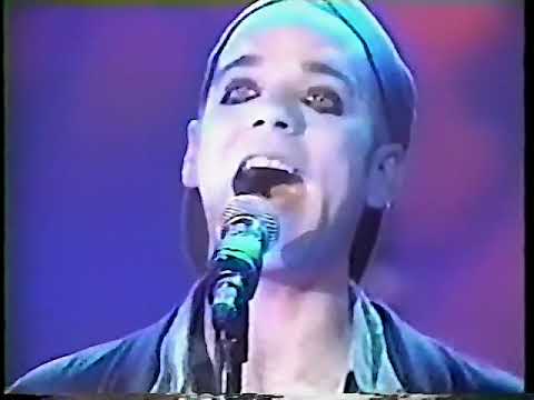 R.E.M. 1989-10-17 - The Arsenio Hall Show, Hollywood, CA, USA [Stand / Interview / Get Up]