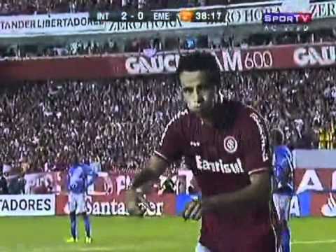 INTERNACIONAL 2 X 0 EMELEC - LIBERTADORES 2011