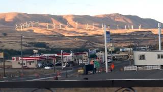 preview picture of video '2014-08-23 Biggs Junction wind farm in the late afternoon'