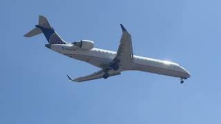 United Express MHI RJ CRJ-701ER (N790SK) Landing at Los Angeles International Airport (6/28/2023)