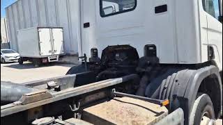 Scania 124L hook lift truck | Image 4 - Autoline