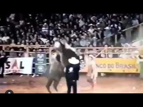 EDNEI CAMINHAS X PEDRA 90 - RODEO