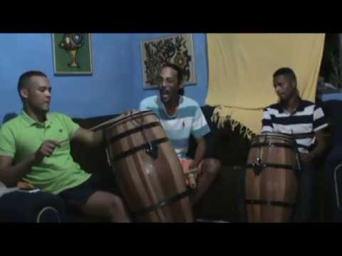 Cantigas de Ewá Rum -Pejigan Anderson de Bessen com Amor aos Orixás