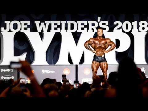 Chris Bumstead Posing Routine at Mr. Olympia 2018 Contest | Classic Physique