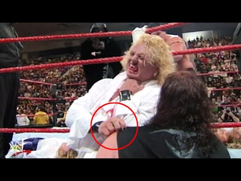 20 Minutes of Wrestlers Saving Their Opponents from Injuries