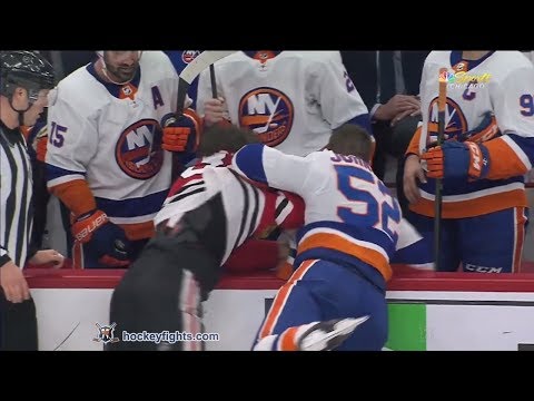 Ross Johnston vs Ryan Hartman