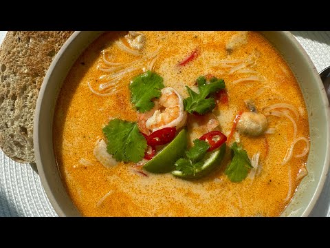 Greita “Tom Kha” sriuba (Quick and simple Tom Kha soup)