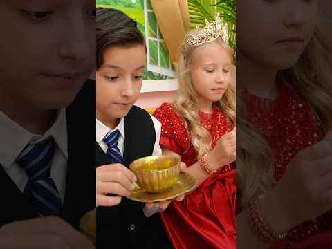 Rich Princess Treats the Prince 👑