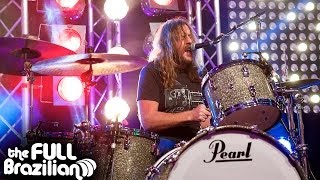 Spiderbait perform Miss the Boat